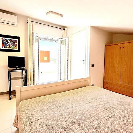 Casa vacanze Sofia - 800m Dal Mare *