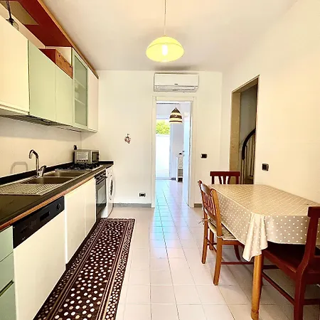 Tatil Evi Sofia - 800m Dal Mare Leporano
