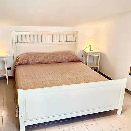 Sofia - 800m Dal Mare *